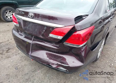 2011 Toyota Avalon z USA, uszkodzony, nr VIN 4T1BK3DB5BU409683